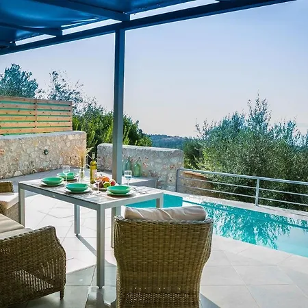 וילה Sleeps 2 Pool Air Con Wifi