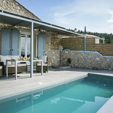 וילה Sleeps 2 Pool Air Con Wifi *